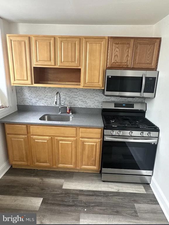 Photo - 2663 Webb St