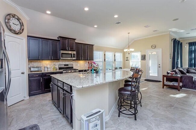 Photo - 11075 Walts Run Ln