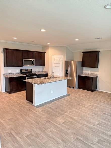 Photo - 6807 Green Embers Ln