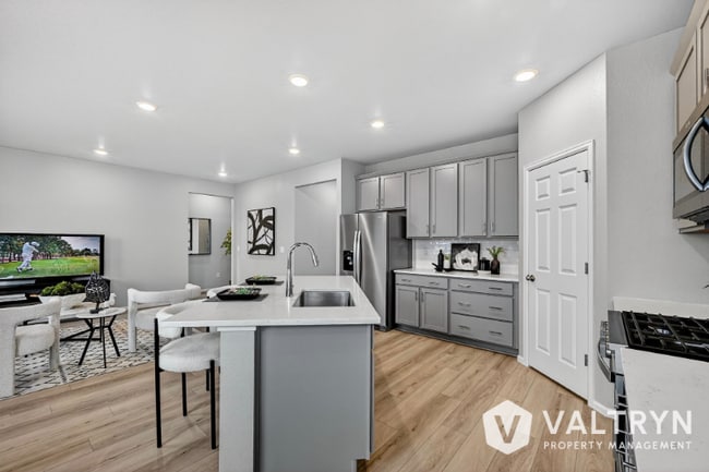 Photo - 13375 Valley Peak Dr