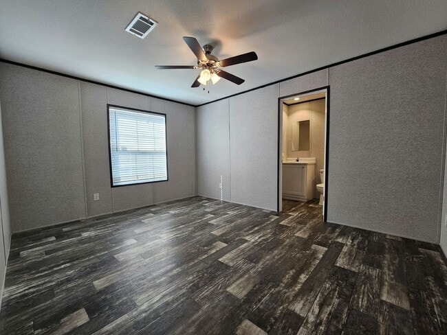 Photo - 1053 Myakka Dr