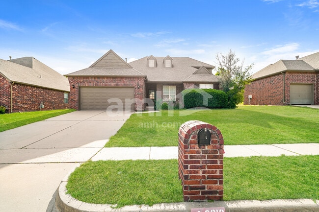 Photo - 3016 N Ironwood Ave