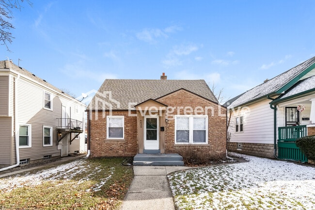 Building Photo - 4626 N 42nd St