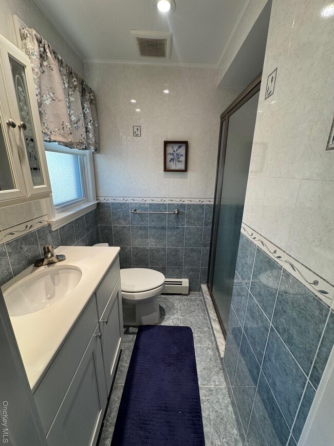 Photo - 553 E Fulton St