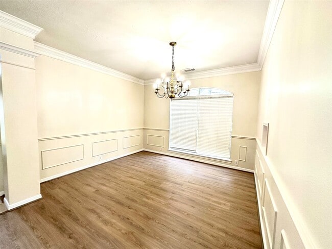 Photo - 3302 Richland Dr