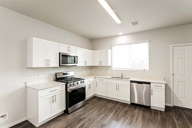 Photo - 18546 Boomi Ravine Trl