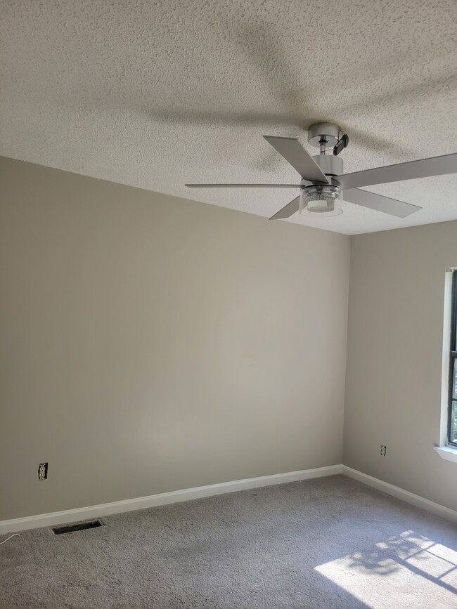 Photo - 1078 Falling Water Dr