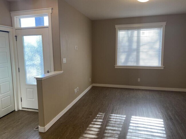 Photo - 2 bedroom in Regina SK S4N 3A8