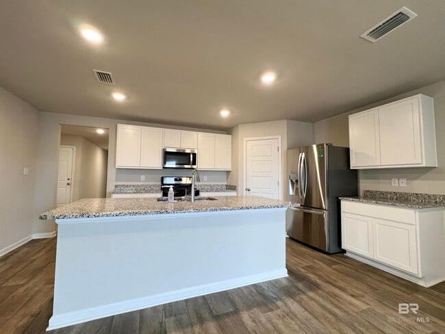 Photo - 8390 Harmon St