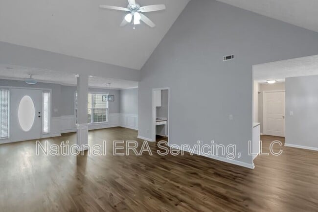 Photo - 455 Trelawney Cir