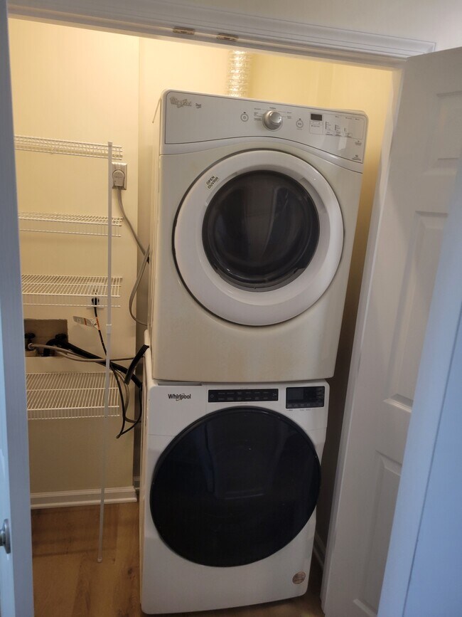 1424 5th St Townhome Townhome Rental in Waynesboro VA