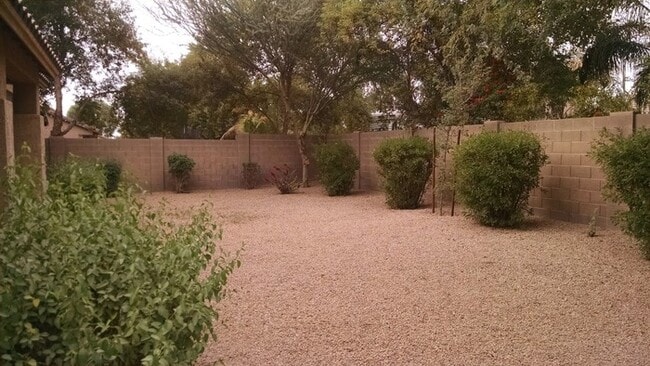 Photo - Great Rental 3 Bed 2 Bath at Ellsworth and Rittenhouse