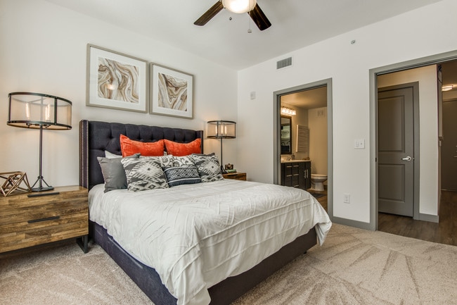 West Koenig Flats apartments — community photo
