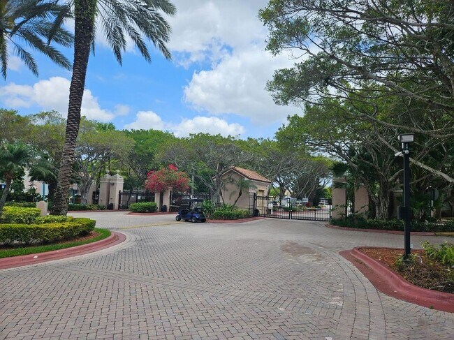Photo - 12136 St.Andrews Place, #104