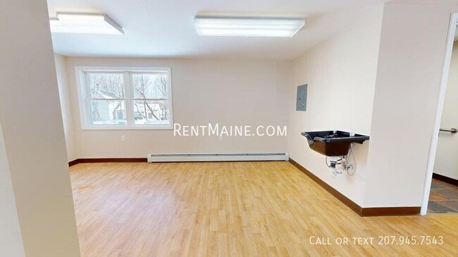 Photo - 109 Main Rd N Unidad 2