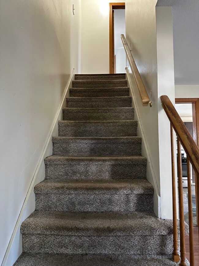 15 Davenport St Unit Duplex