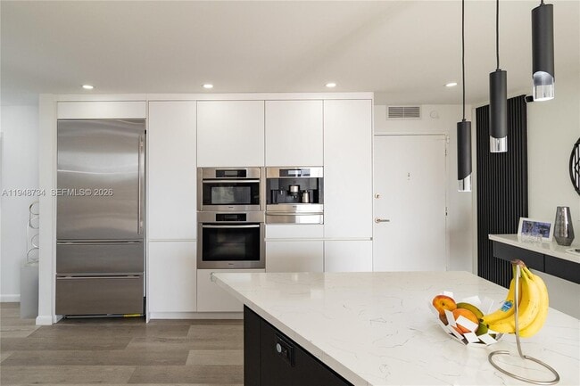 Photo - 3180 S Ocean Dr Unit 619