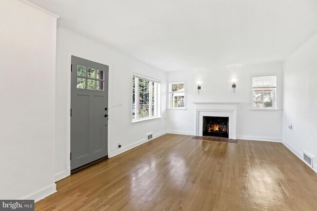 Photo - 4803 Westway Dr