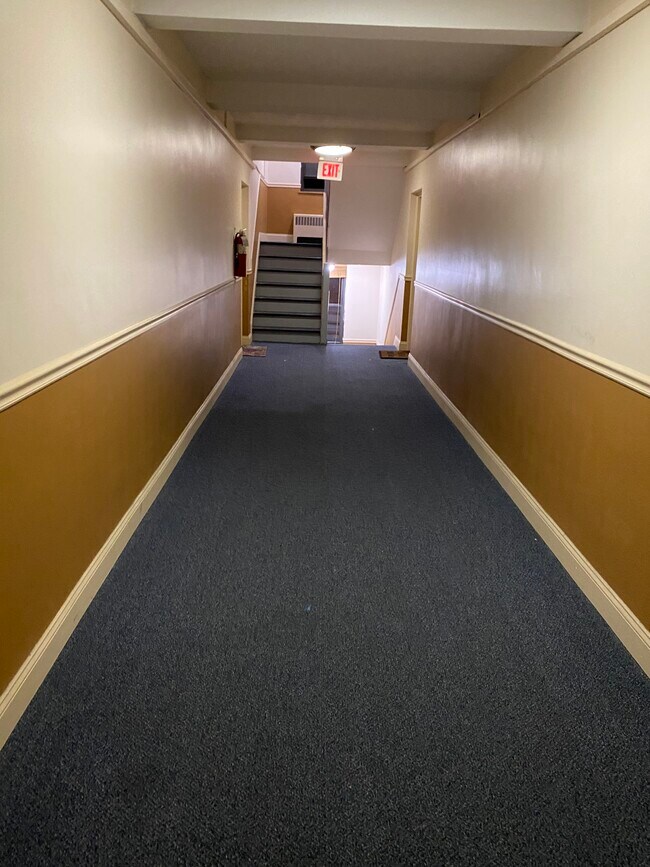 30 E Curtis St Condo Unit 5 Condo for Rent in Linden, NJ