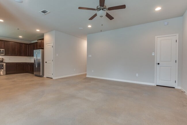Photo - * MOVE IN SUMMER 7/21/2027 * 5 Bed 3 Bath,...