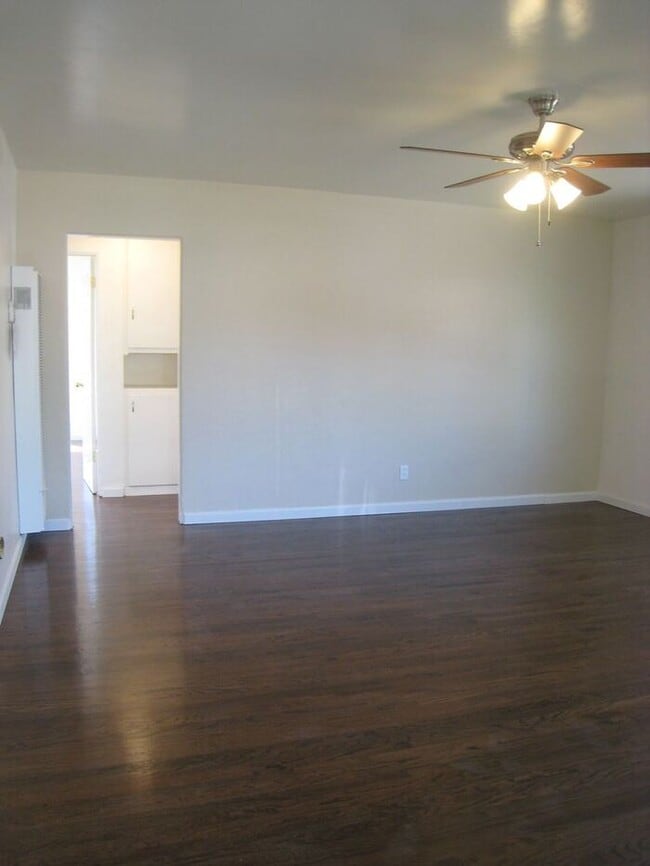 Building Photo - Beautiful La Mesa home w/ huge yard & garage