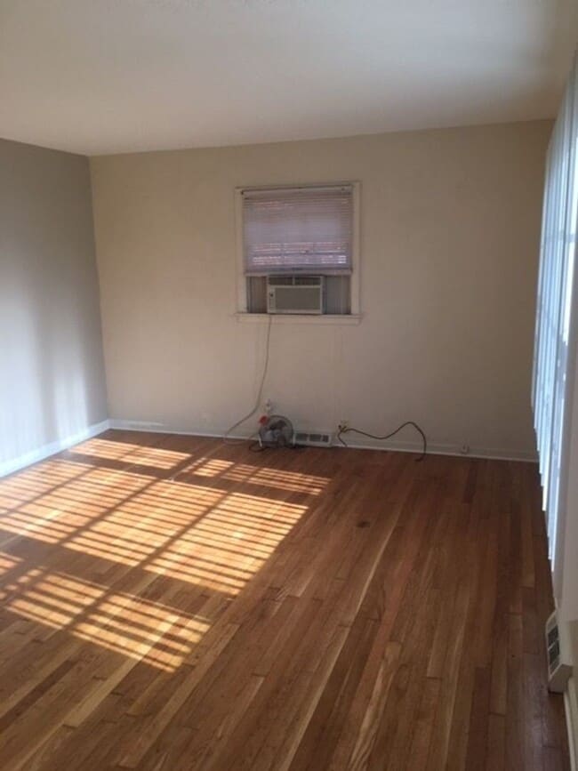 Photo - Deep Springs Duplex!  2 Bedrooms!              20260312