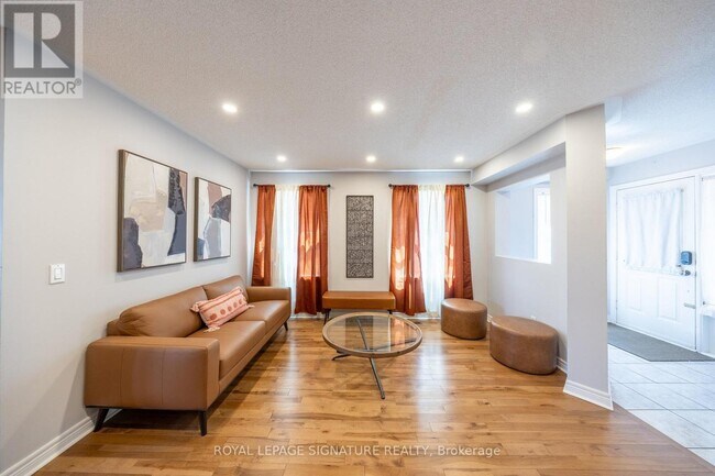 Photo - 2299 Yorktown Cir