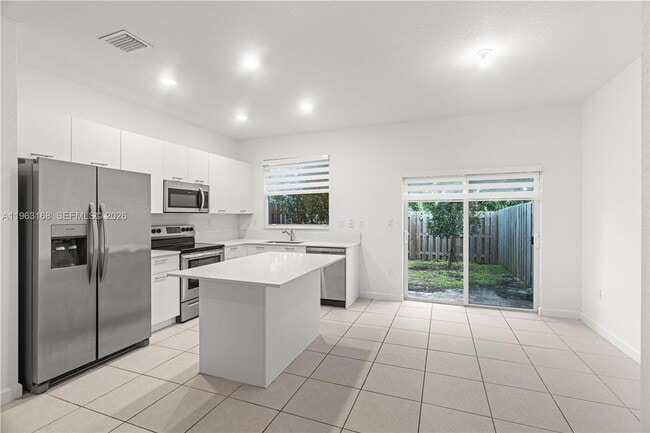 Building Photo - 12307 NW 23rd Ct