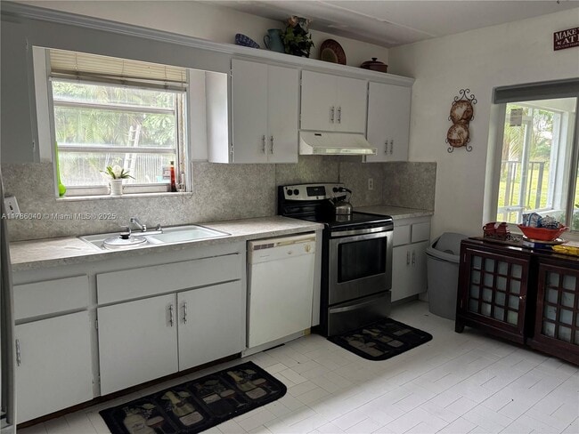 Photo - 4609 Bayberry Ln