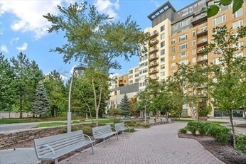 Photo - 40 Nouvelle Way Condo Unit T636