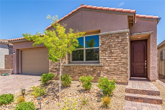 Building Photo - 298 Nine Mile Creek Dr Rental