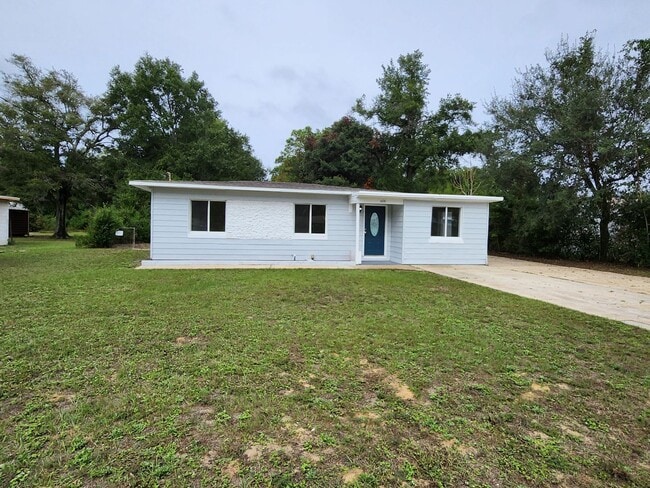 Photo - 606 Chaseville St