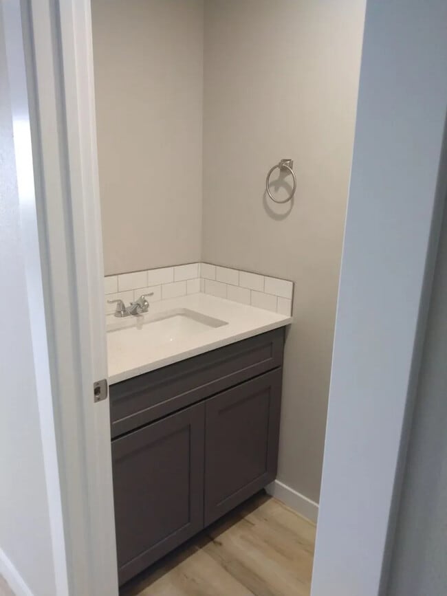 Photo - 2909 N Chronicle St