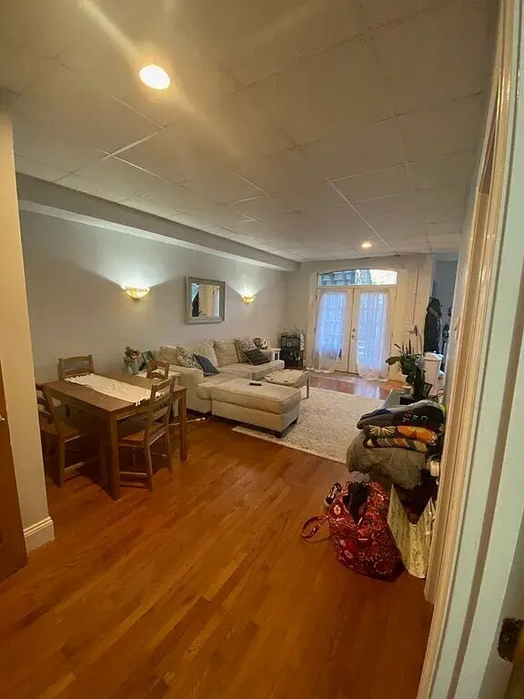 Great room - 42 Leamington Rd Unit Rear