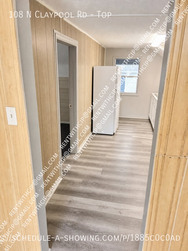 Photo - 108 N Claypool Rd Unit Top