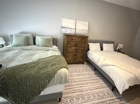Bedroom 1 - 2 Queen Beds - 7284 Regency Square Ct