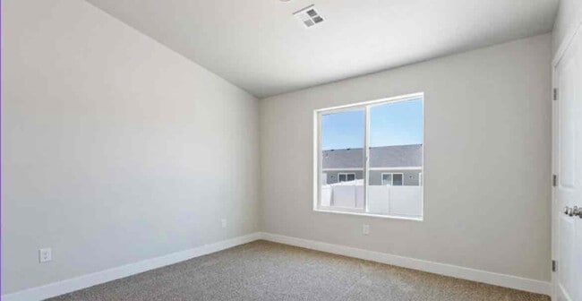 Photo - 501 W 2360 N