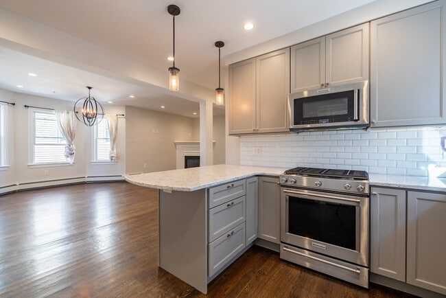Photo - 465 Ashmont St Unit 2