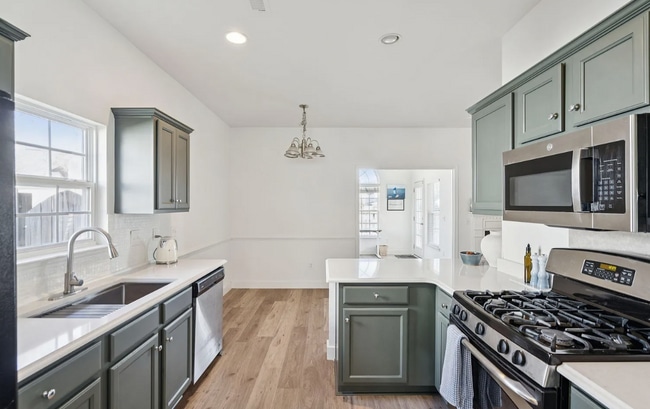 Photo - 2802 Summertrees Blvd