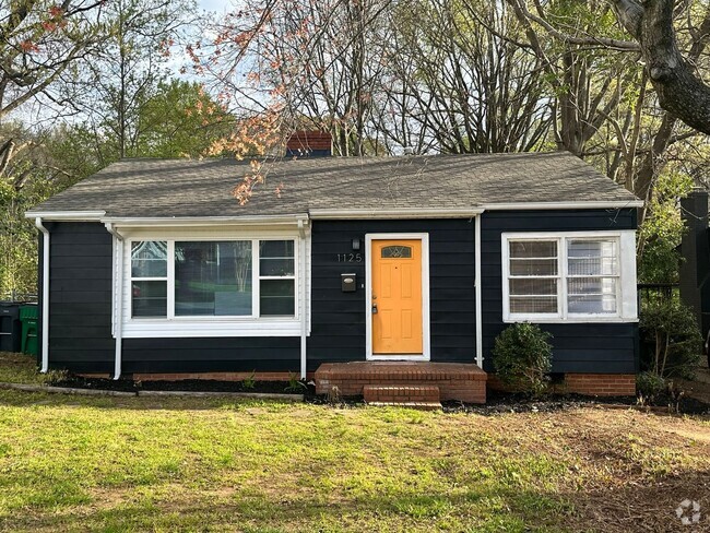 Building Photo - Adorable Home Near NoDa & Plaza Midwood!