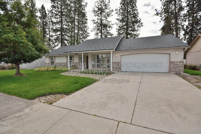 Building Photo - 500 E Sand Wedge Dr