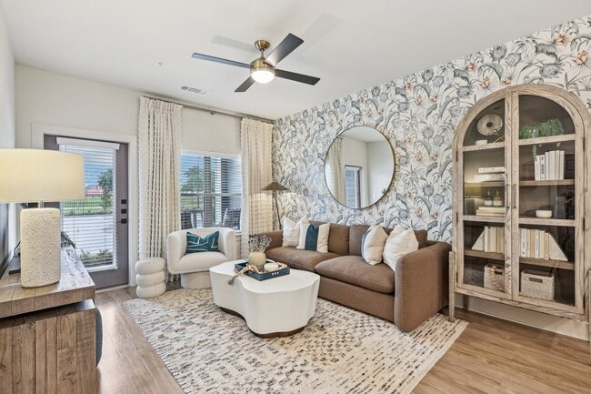 Photo - Mio District West