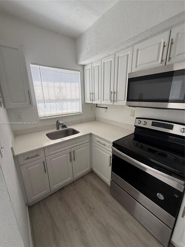 Building Photo - 8463 NW 4th Ct Unit 8463-8463 Rental