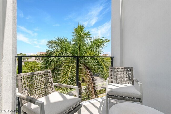 Photo - 850 Central Ave Unit 305