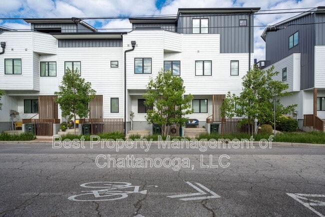 Building Photo - 3111 St Elmo Ave Rental