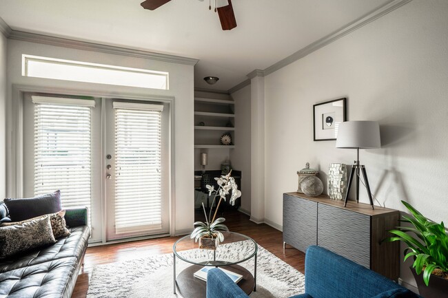 Spacious bedrooms that accommodate king-size beds