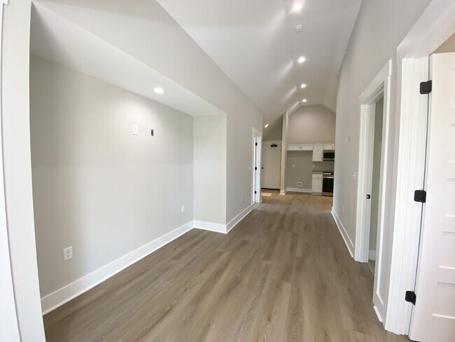 Photo - One Bedroom Apartment for Rent in the Heart of Old Town! Unit 301