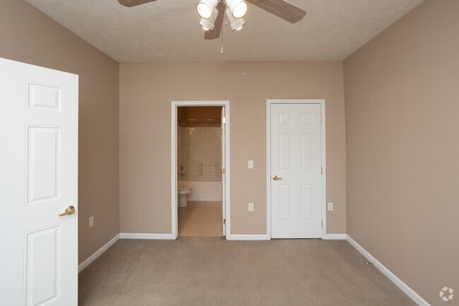 2BR, 2BA - 1,281SF - Bedroom