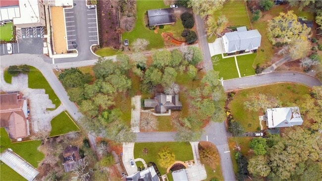 Photo - 264 Jones Dr