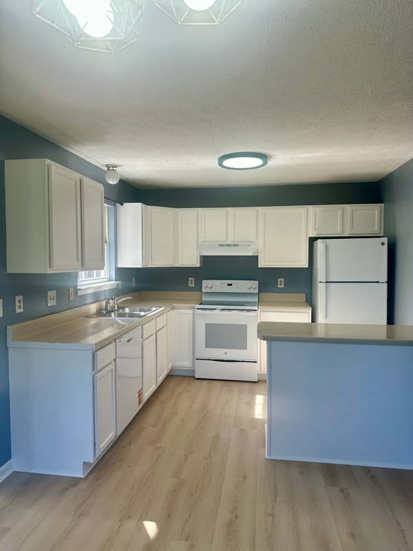 Photo - 314 Sutton Ct